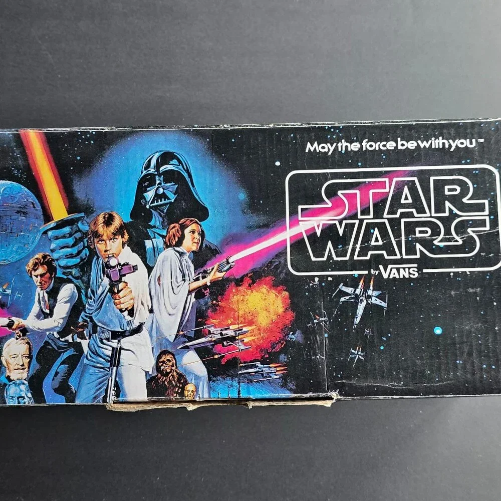 VANS Star Wars Casual Loafers in VANS Style with Comic Style Print - Picture 2 of 8